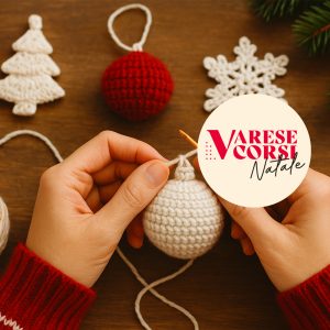 UNCINETTO NATALIZIO: CREA LE TUE PALLINE
