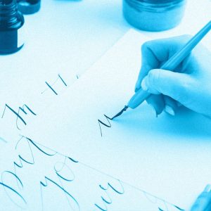 CALLIGRAFIA PER TUTTI: SCRIVI A MANO LA TUA RICETTA DI PASQUA (+12 ANNI)